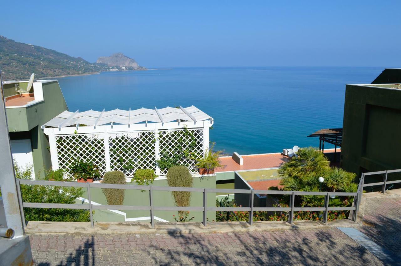 Sweet House Salvina Aparthotel เชฟาลู ภายนอก รูปภาพ